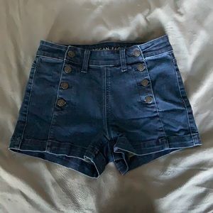 American eagle shorts.